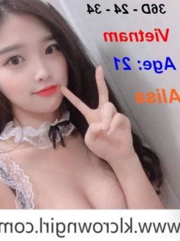 עלינו: המסייעות שלנו זמינות בכל מקום שתבחרו, ומציעות שירותי עיסוי עם ליווי ומין עד דלת הבית או המלון שלכם, עם זמני הגעה מהירים.